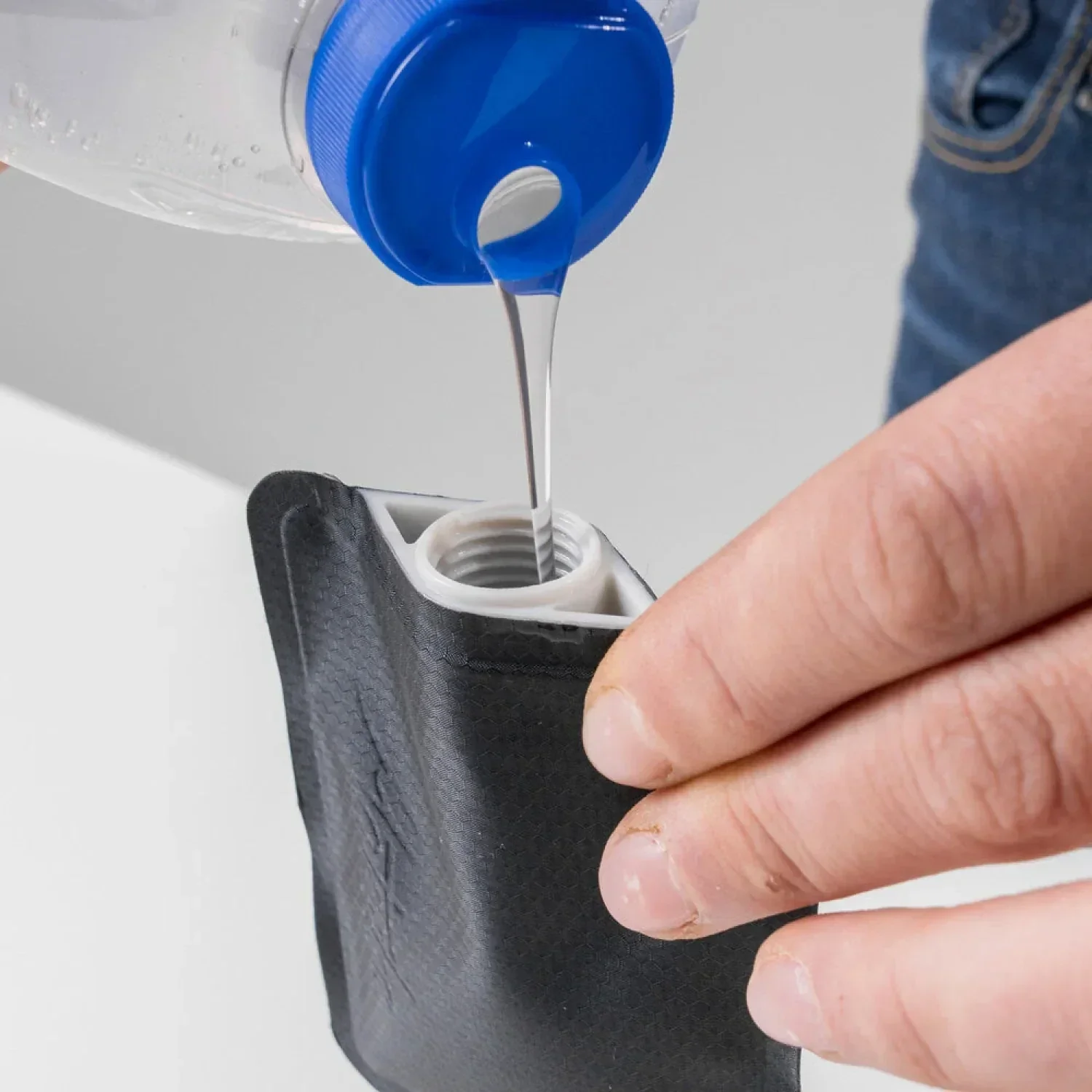 FlatPak⢠Toiletry Bottle 3-Pack - Image 9