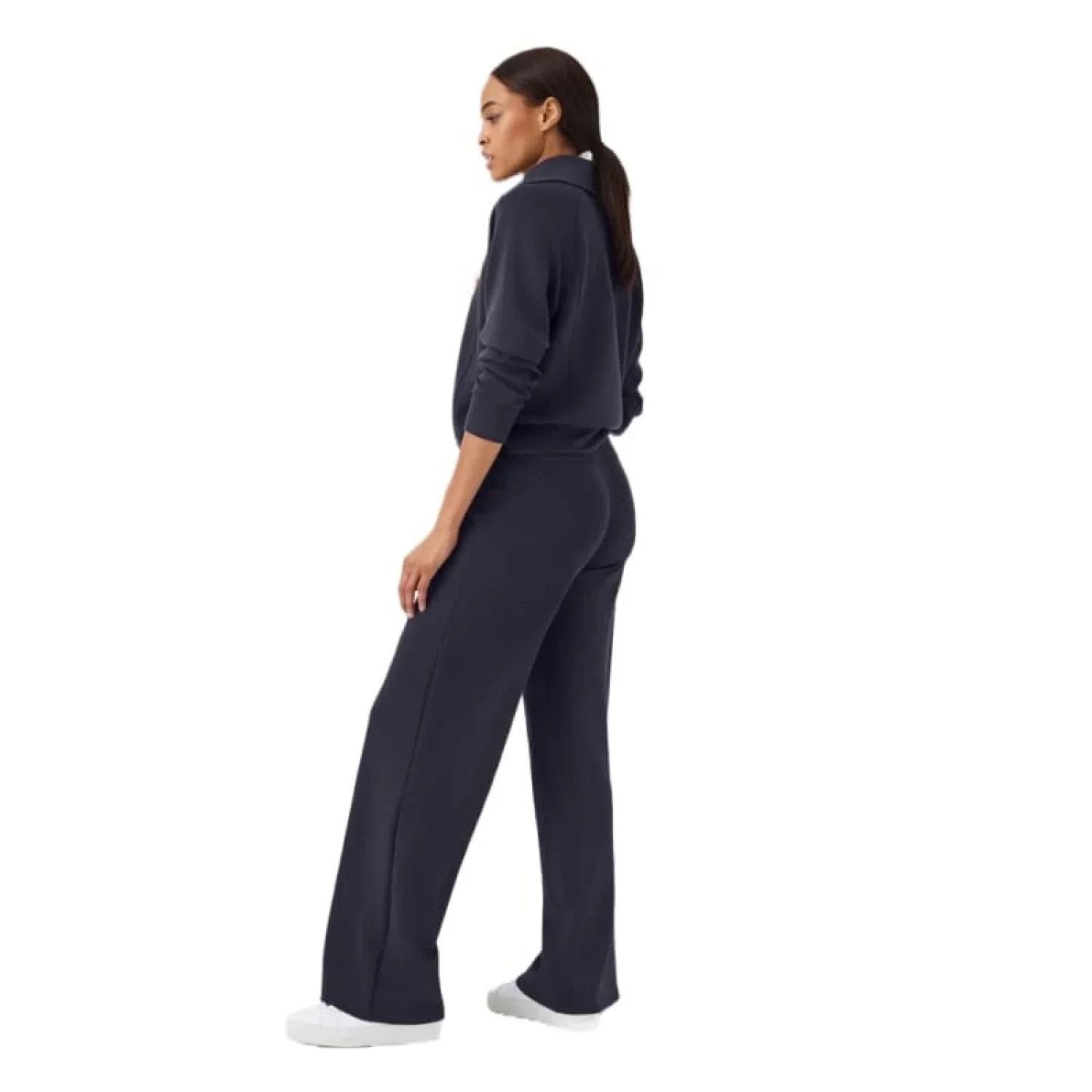 Women's AirEssentials Wide Leg Pant - Image 6