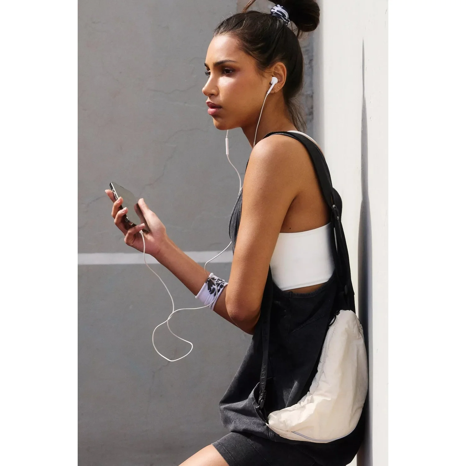 Women's Bulls Eye Sling - Image 2