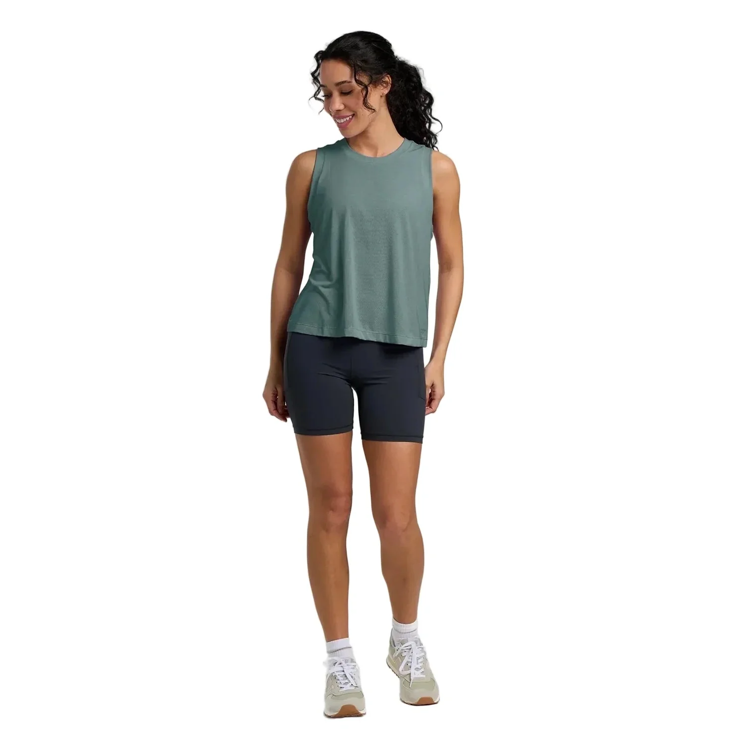 Women's Elevate Lightweight Tank - Image 3