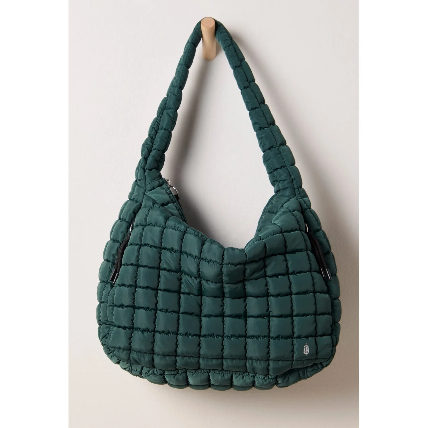 Women's Quilted Carryall Bag - Image 12