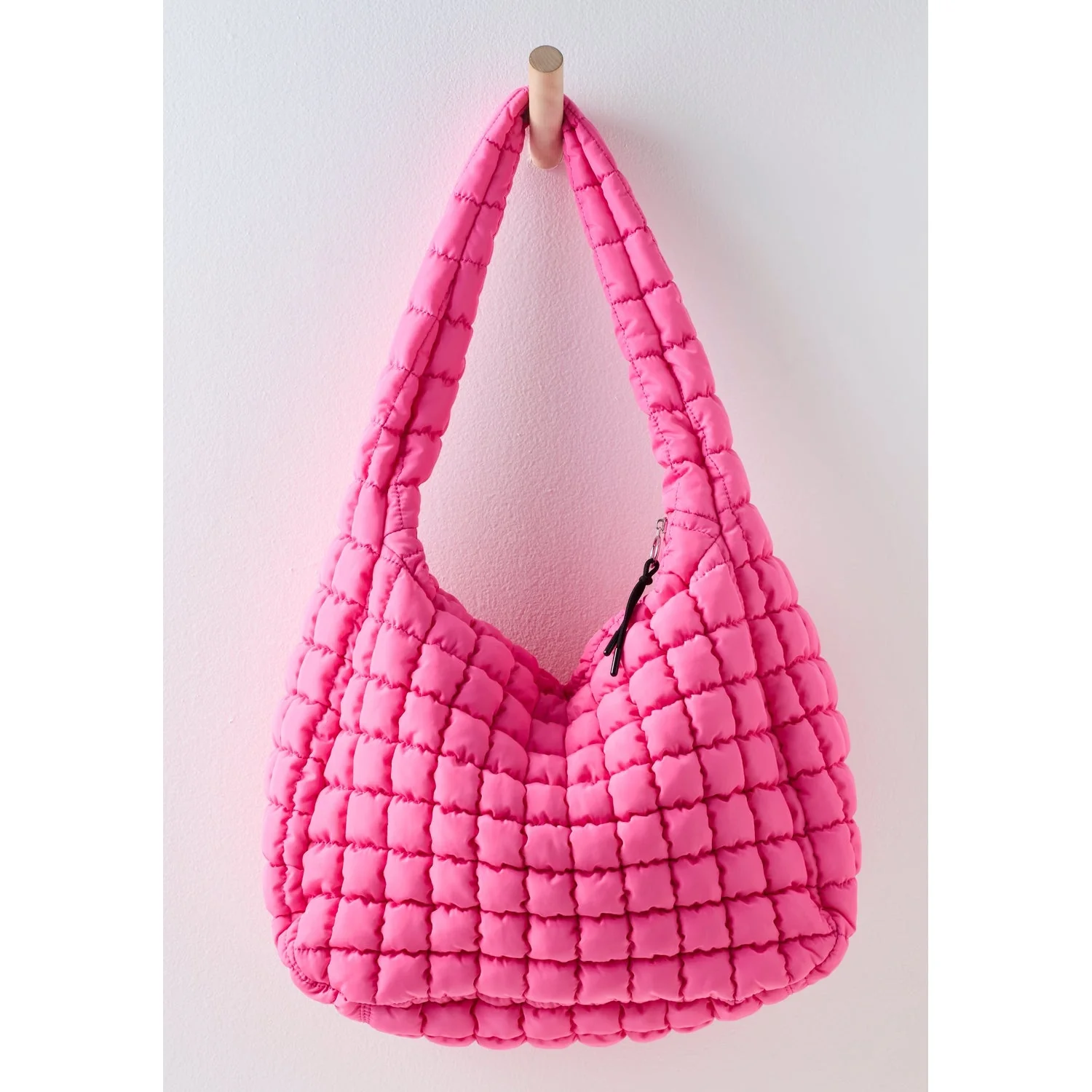 Women's Quilted Carryall Bag - Image 26