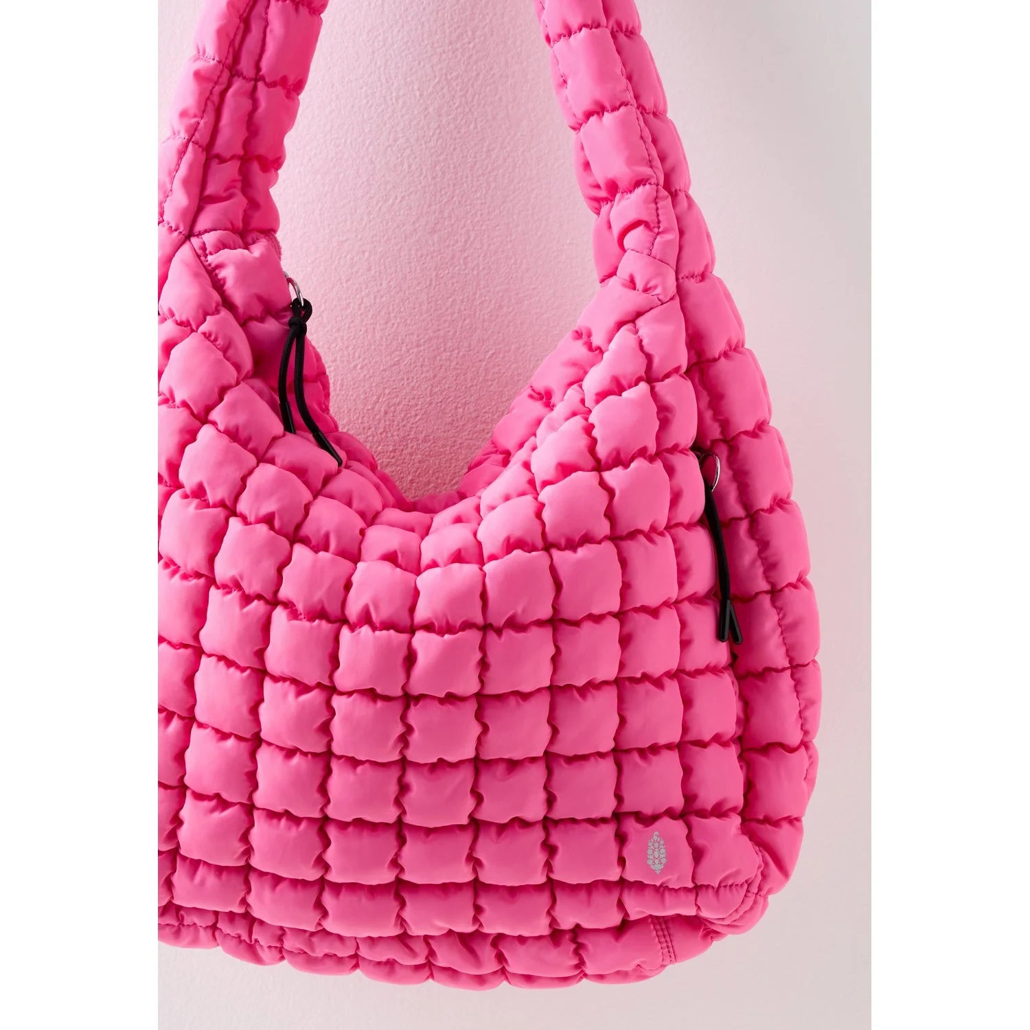 Women's Quilted Carryall Bag - Image 29