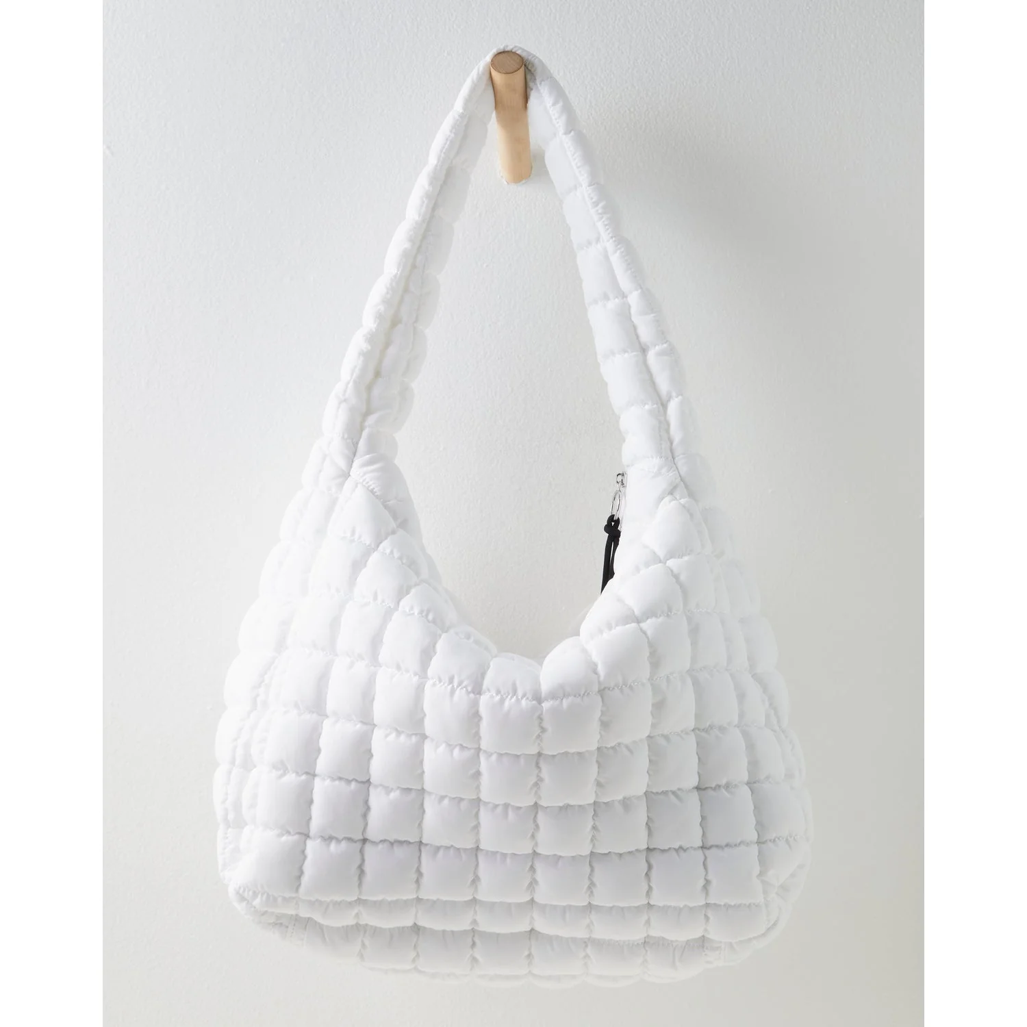 Women's Quilted Carryall Bag - Image 3
