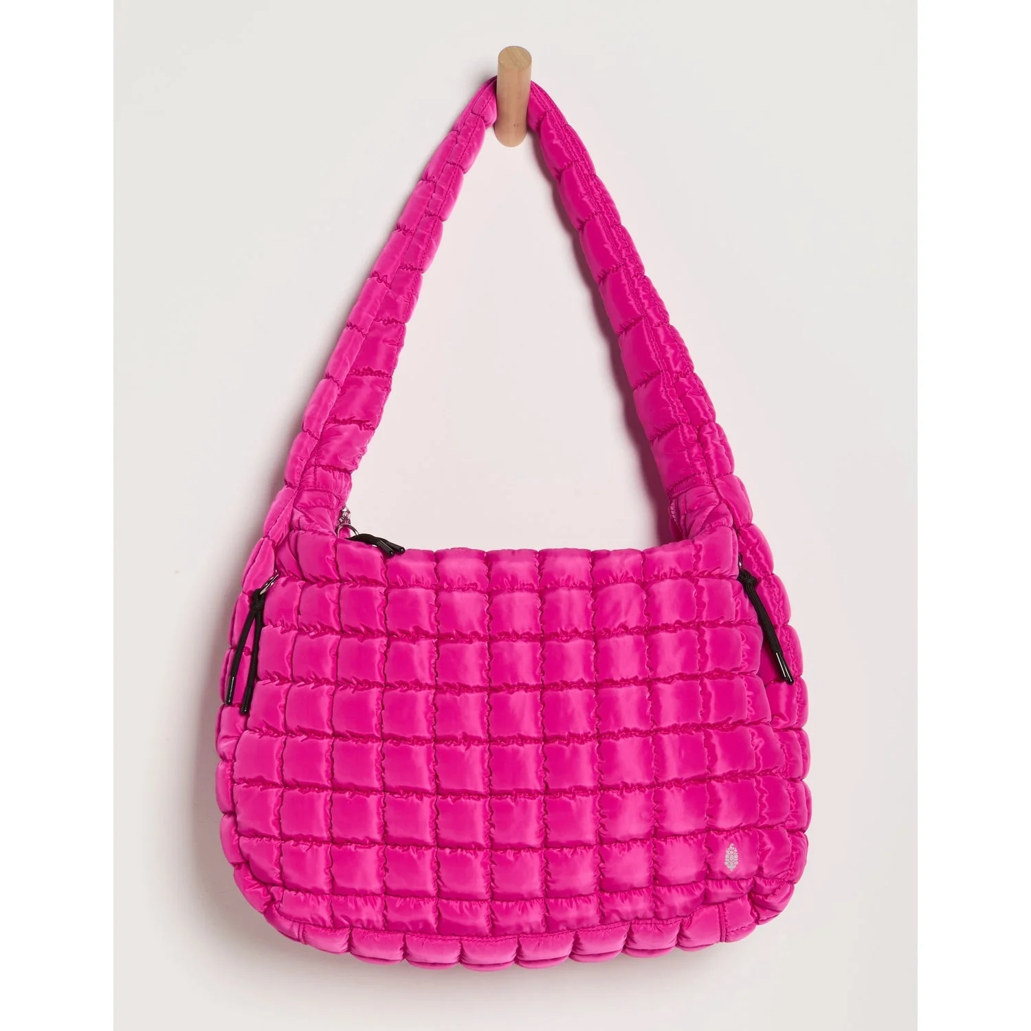 Women's Quilted Carryall Bag - Image 30