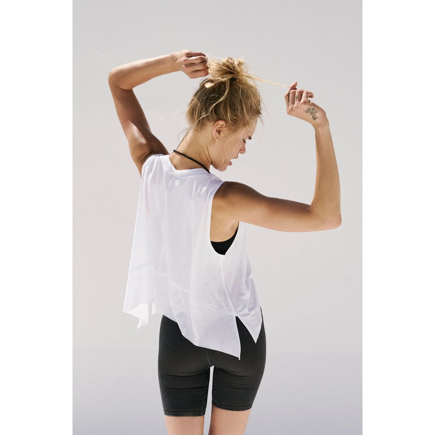 Women's Tempo Tank - Image 27